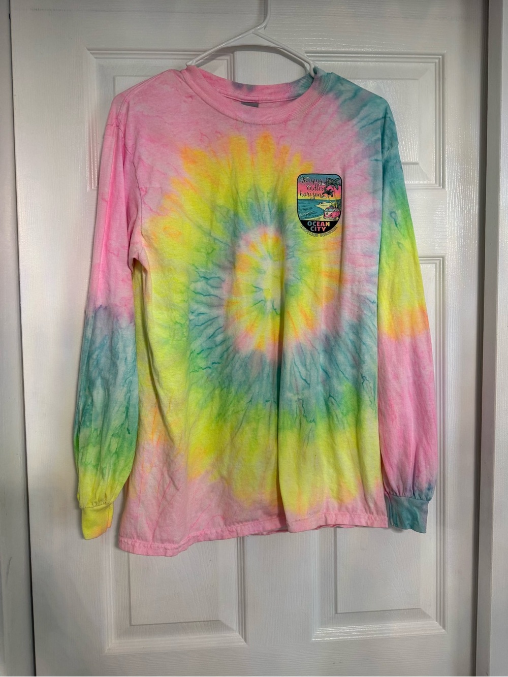 Gildan Ocean City Maryland Tie-Dye Long Sleeve Tee in Pink, Yellow, Teal
